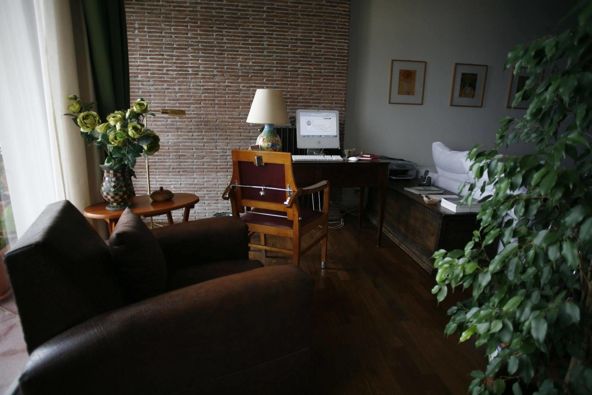 B&B Lognina Lungomare CTA Eksteriør billede